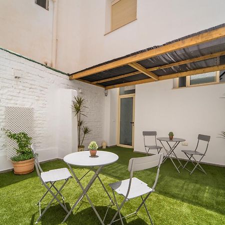 La Siesta De Picasso Hotell Málaga Exteriör bild